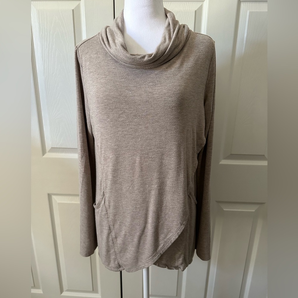 Magnolia Grace Cowl Neck Tulip Hem French Terry Knit Sweater, Large